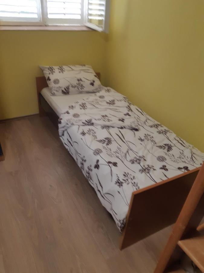 Apartman Novi Sad - Apartment Novi Sad Sremska Kamenica Exteriér fotografie